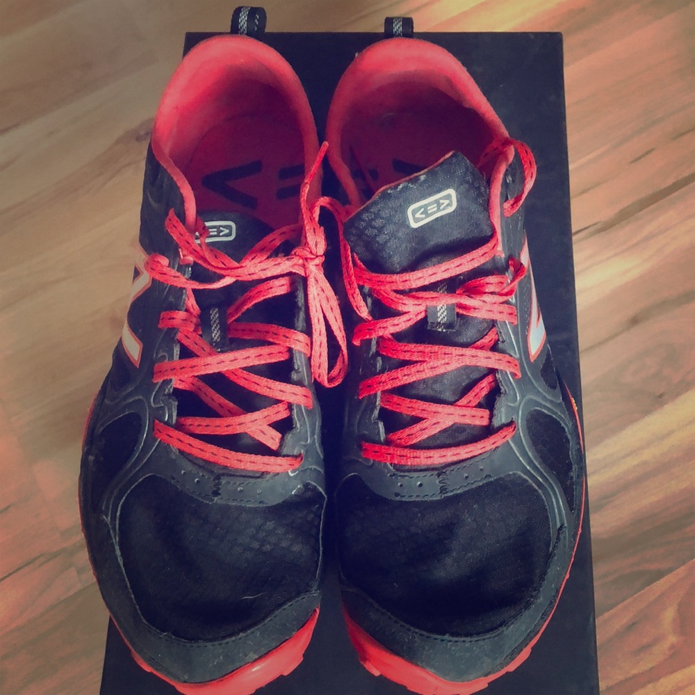 New Balance -Minimus -Size 10.5